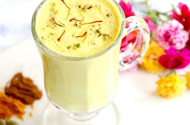 Turmeric Cashew IKS Saffron Milk to Fight Inflammation And Disease